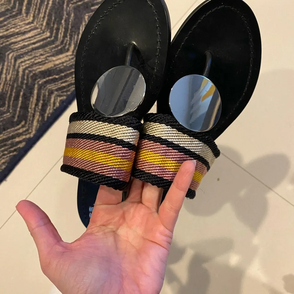 Tory Burch Black Sandals with Multicolor Straps - Picture 4 of 6